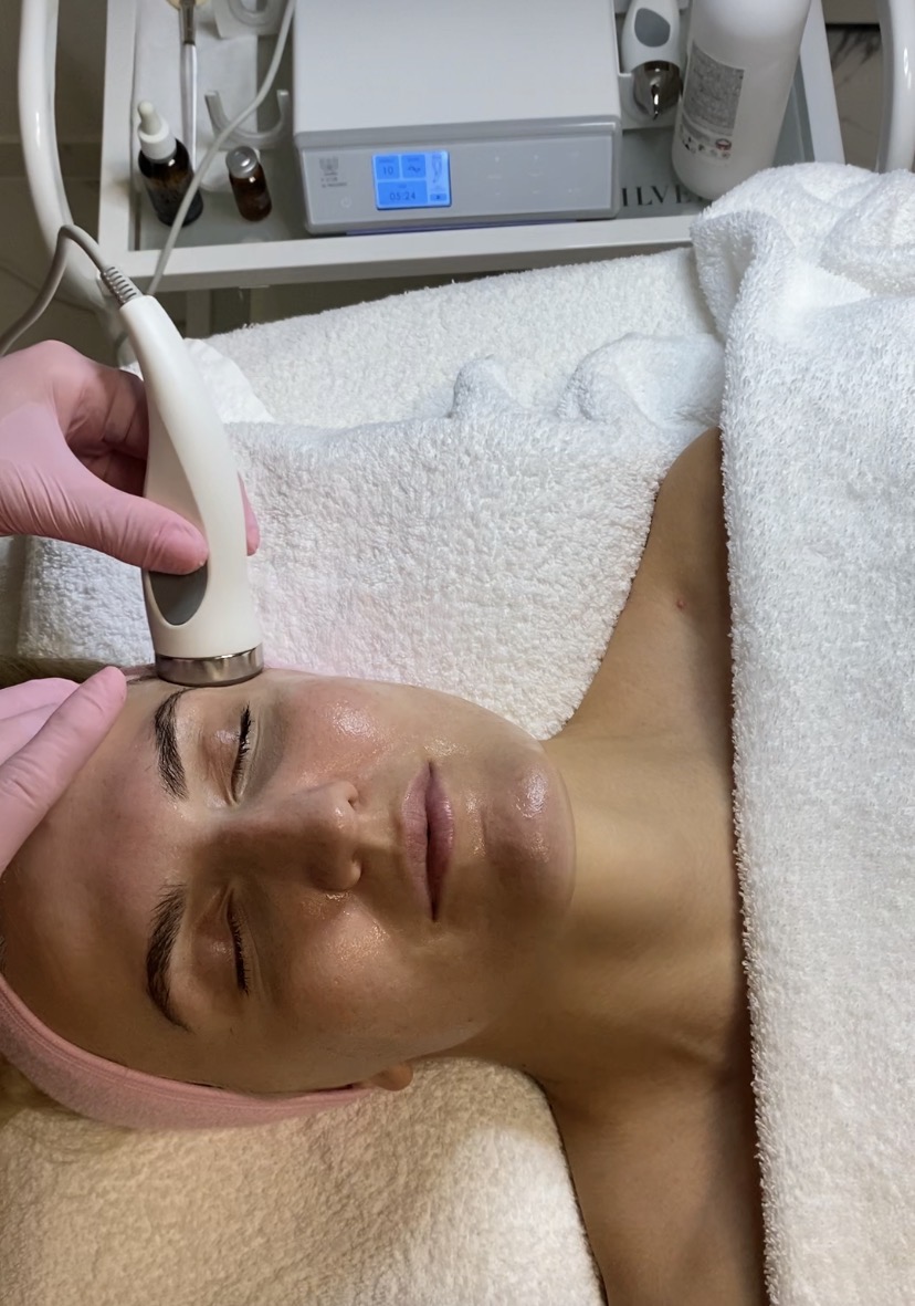 Täydellinen kasvohoito Helsinki, Etu-Töölö.