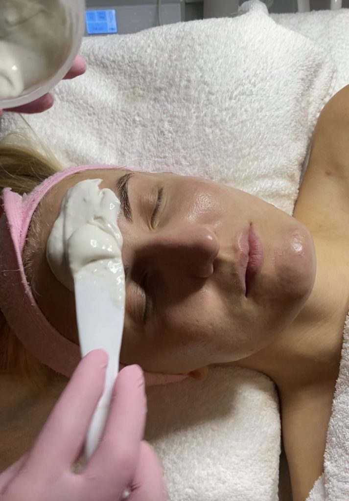 Täydellinen kasvohoito Helsinki, Etu-Töölö