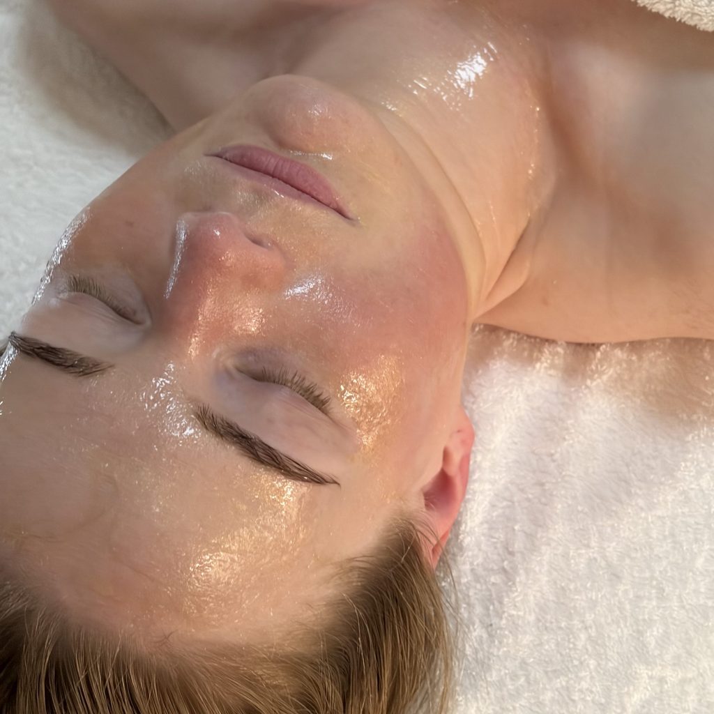 Kiinteyttävä Kasvohoito Helsinki, Marijella, Etu-Töölö